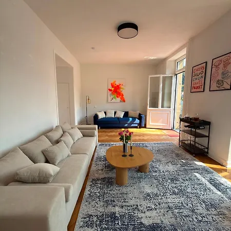 Am Moselufer, Balkon Mit Flussblick, 82qm, *