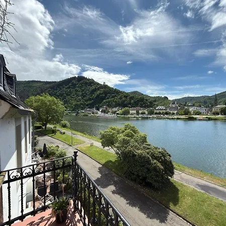 Am Moselufer, Balkon Mit Flussblick, 82qm, Apartmán *